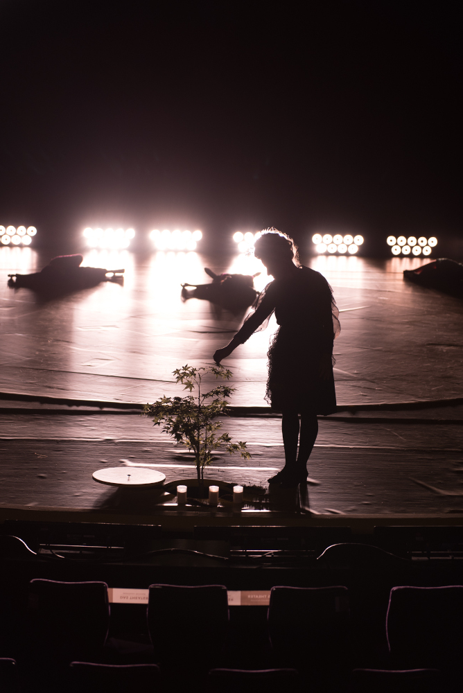 Drei Schwestern - Katrin Plötner - Stadtstheater Darmstadt - Bild