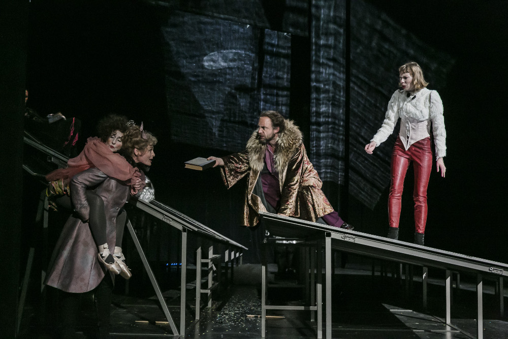 Leben des Galilei - Katrin Plötner - Landestheater Linz - Bild