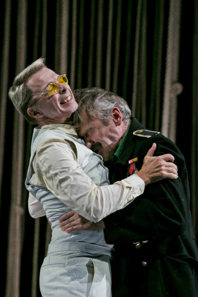 Woyzeck - Katrin Plötner - Theater Regensburg - Bild