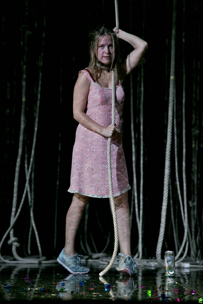 Woyzeck - Katrin Plötner - Theater Regensburg - Bild